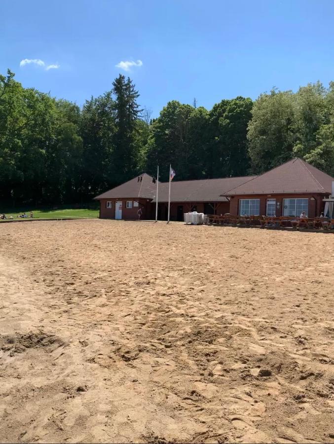 Osada Ladimorg Villa Moryn Екстериор снимка